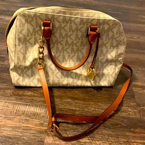 Michael Kors Satchel/Crossbody Bag